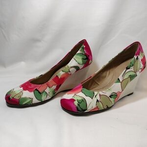 Aerosoles Floral Wedge Heels